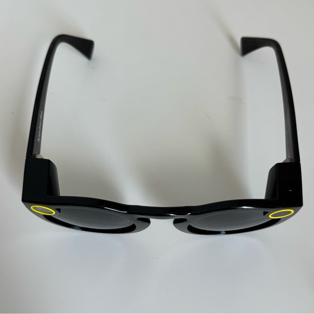 SPECTACLES Just For Snapchat - Picture 5 of 11